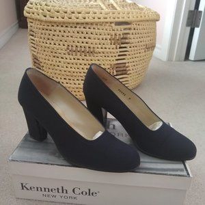 Vintage Kenneth Cole New York Navy Satin Tango III Size 7 Square Toe Block Heels
